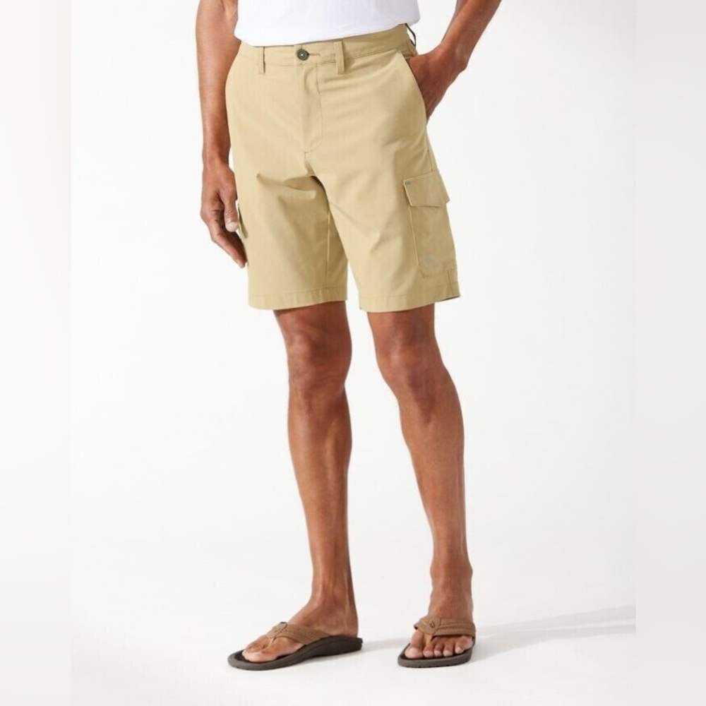 Tommy Bahama Key Isles Cargo 10 Inseam Shorts